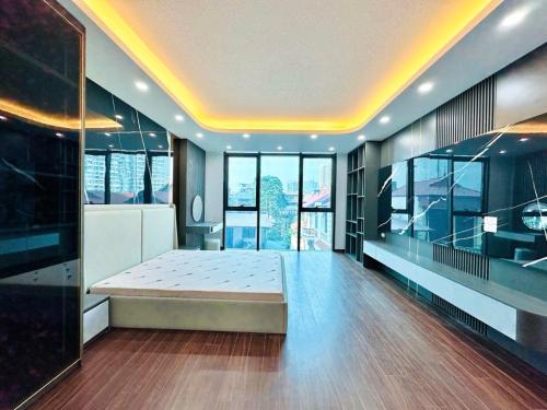 Nhà Phố Ngô Gia Tự 85m, Kinh Doanh Nhanh Lợi, Vỉa Hè Đá Bóng